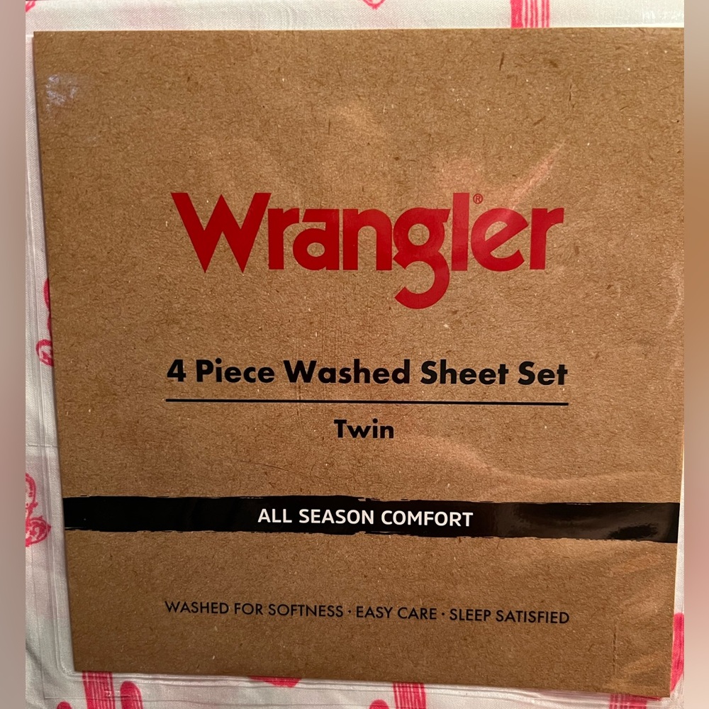 Wrangler NWT Pink & White Cactus Theme 4 Piece Twin Washed Sheet Set - Picture 6 of 7